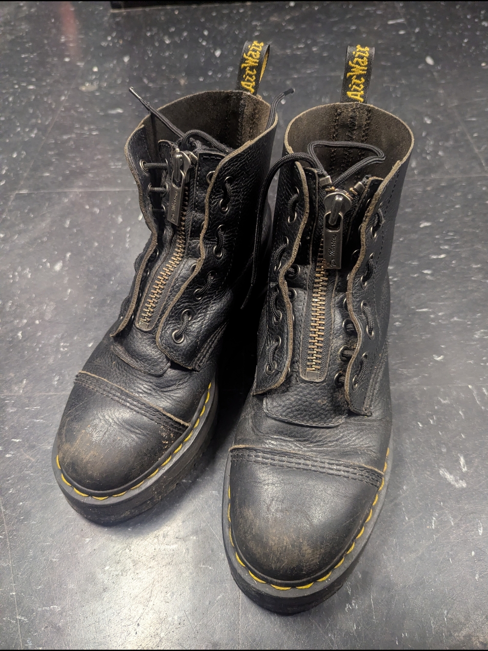 Dr Martens Sinclair Platform Boots (Black) Size 9